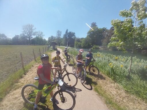 AS VTT.jpg
